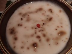 -老牌坊云南鱼豆花火锅(哈西万达店)
