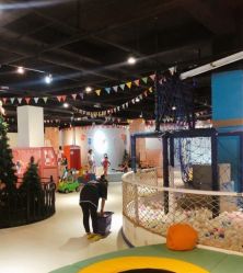 -塔塔王国·主题儿童游乐园(奥城商业广场店)