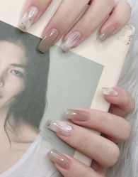 -悦指间美甲美睫
