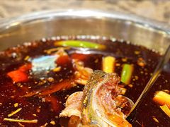 -肖肖酸萝卜鱼火锅(总店)