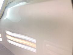 -鲨鱼皮汽车凹陷玻璃修复(静安店)