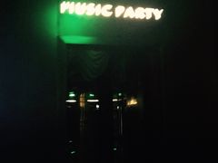 -音乐派KTV(银泰城店)