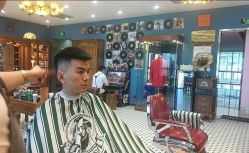 -贝勒爷专业男发
