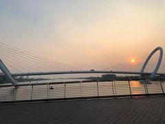 -南京眼步行桥