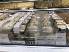 面包甜点陈列柜-御蝶坊生日蛋糕KNAC(创业店)