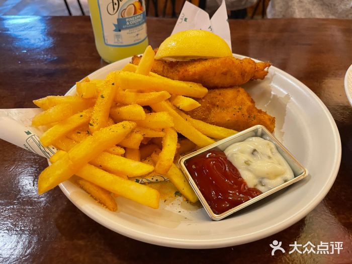 VIKING SALOON美式烟熏烤肉精酿餐酒吧图片