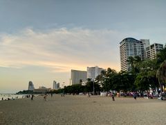 -芭堤雅发现海滩酒店