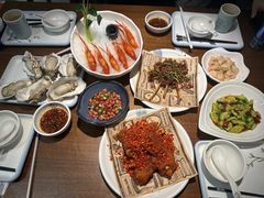 -乔街深夜食堂·小龙虾·高压锅生蚝(杭州总店)