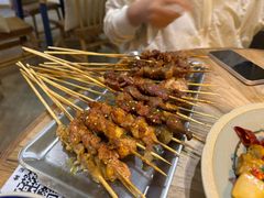 -嘚瑟人生烧烤·东北大油边(大学路店)