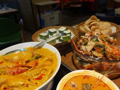 -樾餐厅泰式海鲜火锅(民歌湖店)