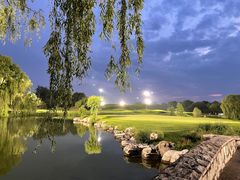 -万柳高尔夫俱乐部