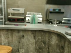 -HIGH FIVE哈福手工汉堡(桂林路店)