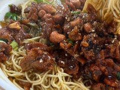 -阿阳牛腩腌面店