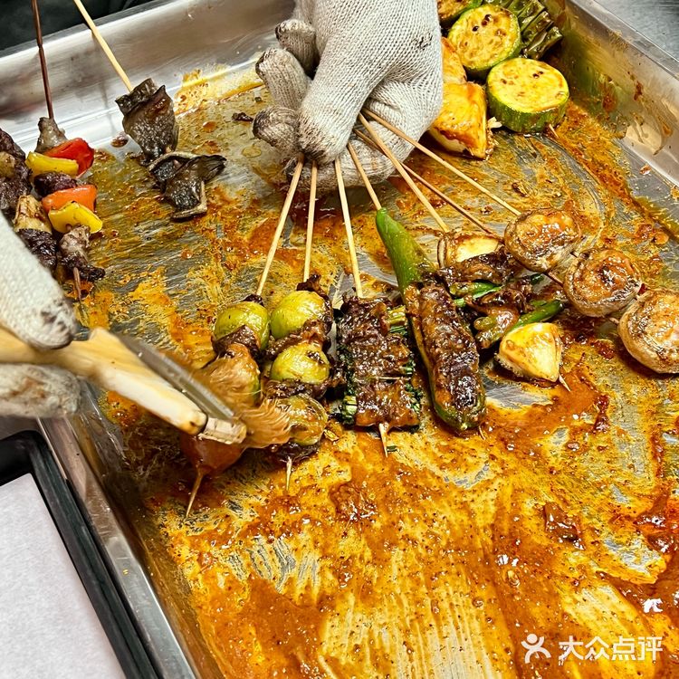 沙湾古镇爆火果酱烧烤,连陆仙人都来打卡过!!