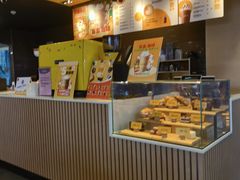 面包甜点陈列柜-麦当劳(贵和购物中心B1店)