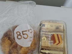 -85度C(生甜甜圈研究工坊·上海平凉店)