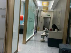 -咿呀口腔(光谷分院)