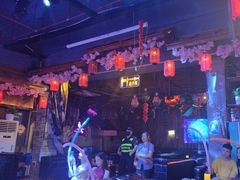 -喜鹊音乐酒馆(西街店)