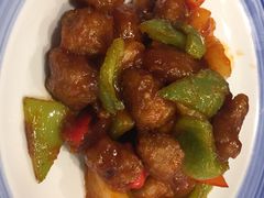 菠萝咕咾肉-宏状元现熬粥·京味菜(黄寺大街店)