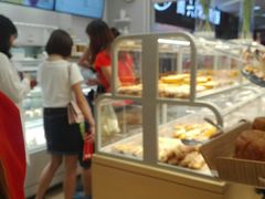 面包甜点陈列柜-好利来(红牌楼店)