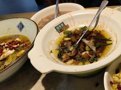 -绿草地·湘菜(酃湖师院店)