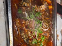 -老街烧烤大排档·地道湖北菜·龙虾馆(汉口火车站店)