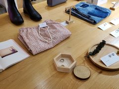 -nana showroom娜娜家服装店