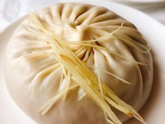 陈士荣蟹黄汤包-鸿运酒楼