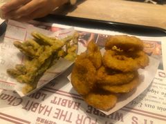 -The Habit Burger Grill 哈比特汉堡(爱琴海店)