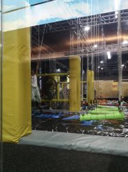 -蹦贝运动中心·蹦床·攀岩·闯关(龙岗店)