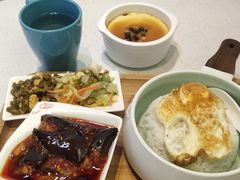 -嘉和一品粥(首经贸店)