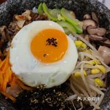 冬天烤肉最暖和了