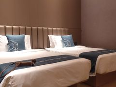 -蓬客精品酒店(南山海岸城购物中心店)