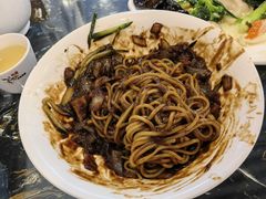 炸酱面-桃园中华料理炸酱面(燕儿岛路店)