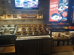 -老牌坊云南鱼豆花火锅(哈西万达店)