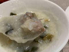排骨酸菜粥-希尔顿酒店-豫园中餐厅