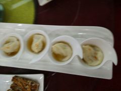 招牌汤浸小笼包-鼎珑点心仔(燕塘店)