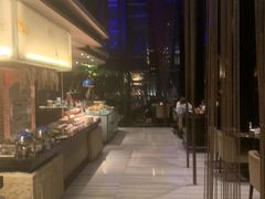 -唐拉雅秀酒店-西锦汇空中BBQ·思创餐厅