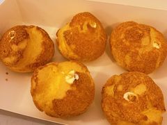 香草脆皮冰淇棱泡芙-老香港蛋糕(梓桐苑店)