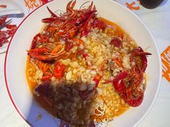 -老街烧烤大排档·地道湖北菜·龙虾馆(汉口火车站店)