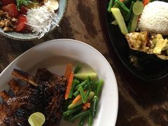 -Pundi Pundi Restaurant