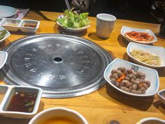 -唯成•韩国炭火烤肉 유성고기