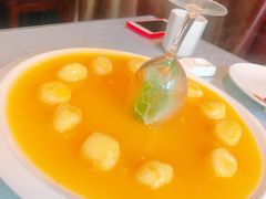 -湖庭壹品鸭王·传统北京烤鸭·别墅私房菜·庭院宵夜(江宁店)