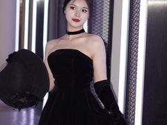 -经典婚纱摄影美学馆·私人定制