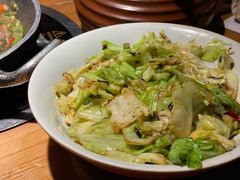 干红薯叶炒包菜-吃饭皇帝大土家民族菜(正大广场店)