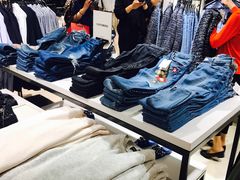 -ZARA(海港城店)
