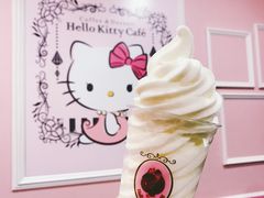 -Hello Kitty Cafe(弘大店)