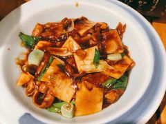 腊八蒜炖大肠-局气 烤鸭·北京菜(光华路店)