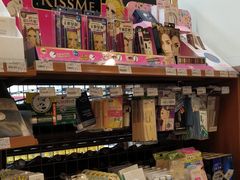 -全家便利店(金鱼胡同店)