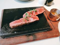 加拿大厚切牛排-Erman岩烧牛排(虹桥南丰城店)